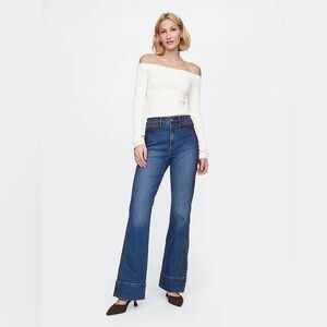 NWT! GAP Womens High Rise '70s Flare Stretch Jeans - 606275 🩷